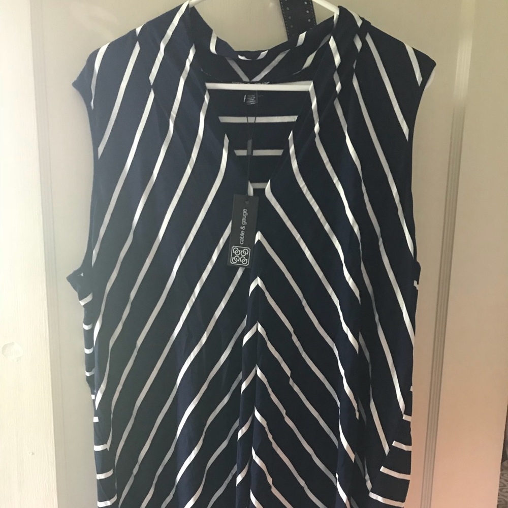 Sleeveless blouse